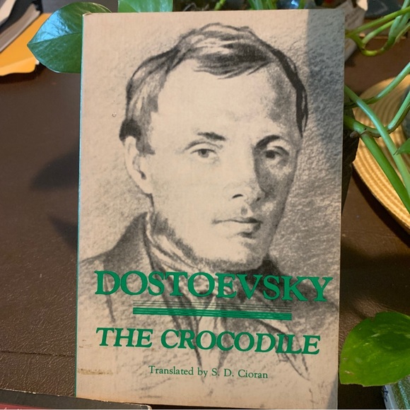 Lot of 8 RUSSIAN Literature Paperback Books DOSTOYEVSKY, TOLSTOY & Solzhenitsyn - Picture 13 of 16